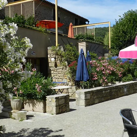 Domaine De La Tour Salavas